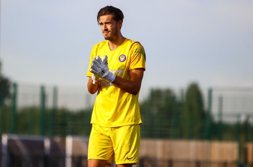 Much-Travelled Keeper Returns to Kings