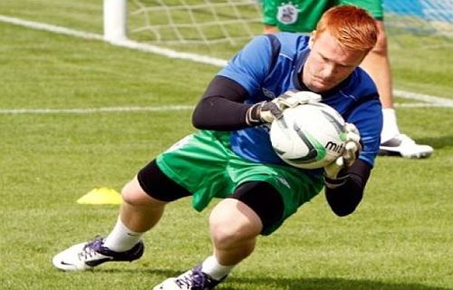 Experienced Keeper for Colls