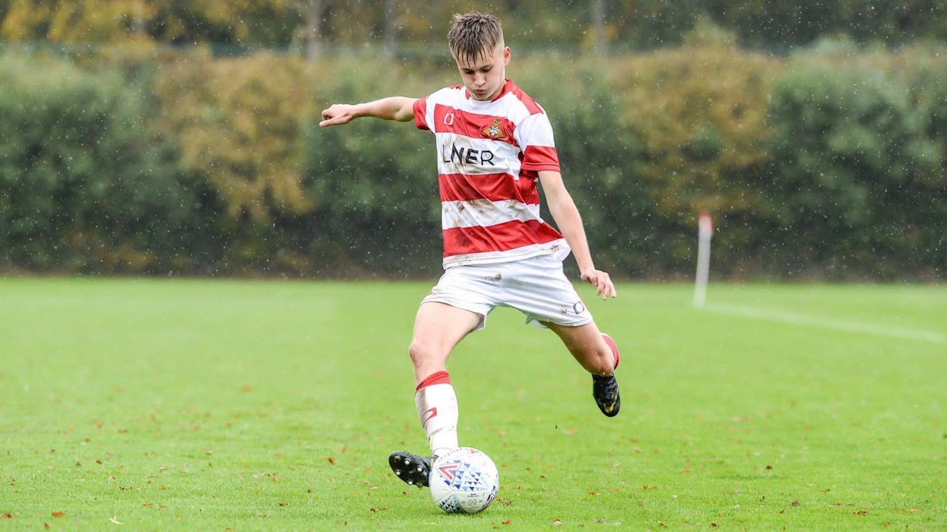 Young Defender Loaned to Rylands